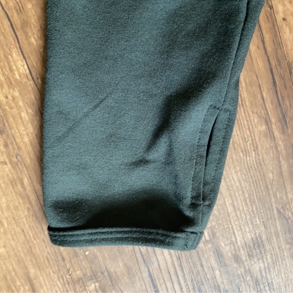 2 Fabletics Jackets - Picture 4 of 9